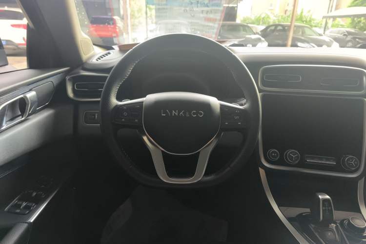 Used Lynk & Co 01 EM-P 2018 1.5T PHEV Jing Guo V