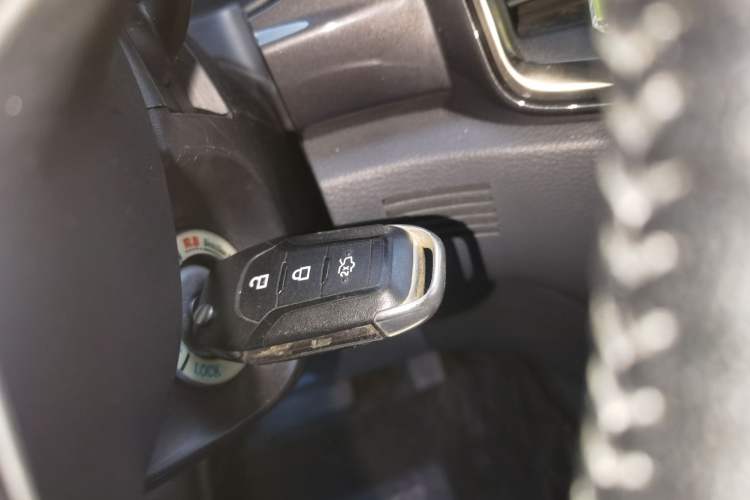 Used Ford Everest 2016 2.0T Gasoline Automatic 4x4 Flagship Edition
