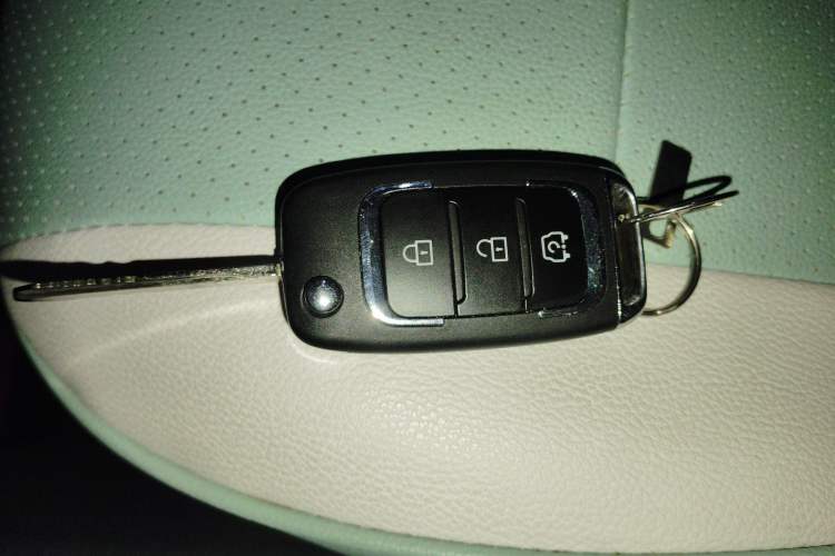 Used Dongfeng Fengon MINIEV 2022 Shishi Style Luxury Version Vehicle Key