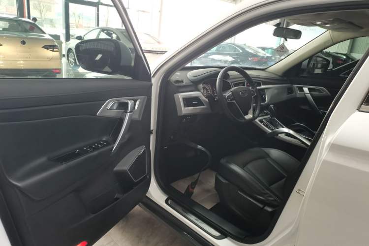 Used Geely Auto Emgrand X7 Sport 2016 1.8TD Automatic Smart Connectivity Version Driver Seat