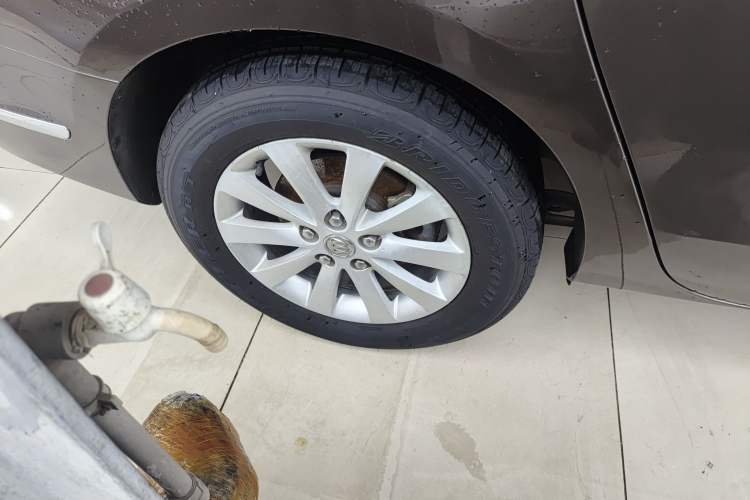 Used Buick GL8 2015 2.4L Luxury Business Premium Edition