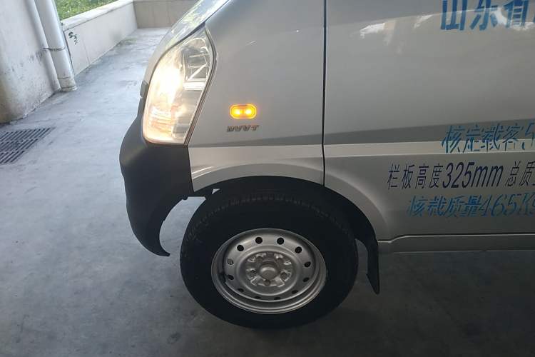 Used Wuling Rongguang Small Truck 2017 1.5L Double-Cab Basic Version L3C
