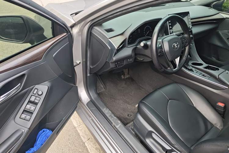 Used Toyota Avalon 2019 2.0L Ambition Edition China VI
