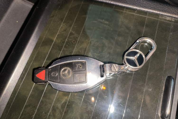 Used Mercedes-Benz GLS-Class 2018 GLS 450 U.S. specification Vehicle Key