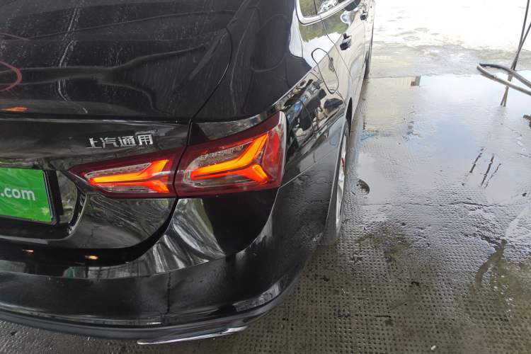 Used Chevrolet Malibu XL 2022 535T Automatic Sport Edition Right Rear Taillight