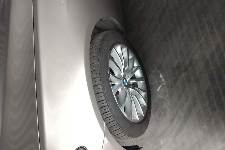 Used BMW 5 Series 2014 525Li Luxury Design Package