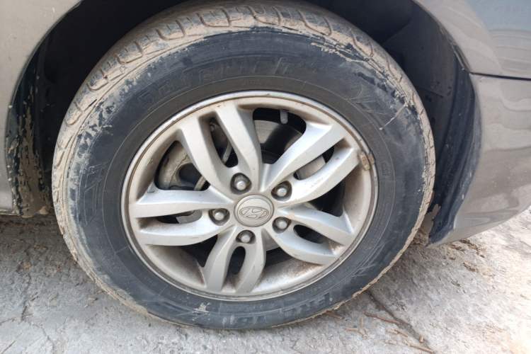 Used Hyundai Celesta 2011 1.6L Automatic Luxury Version
