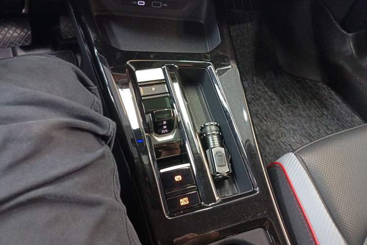 Used Volkswagen Lamando 2023 Lavida L 280TSI DSG Spicy Edition Gear Lever