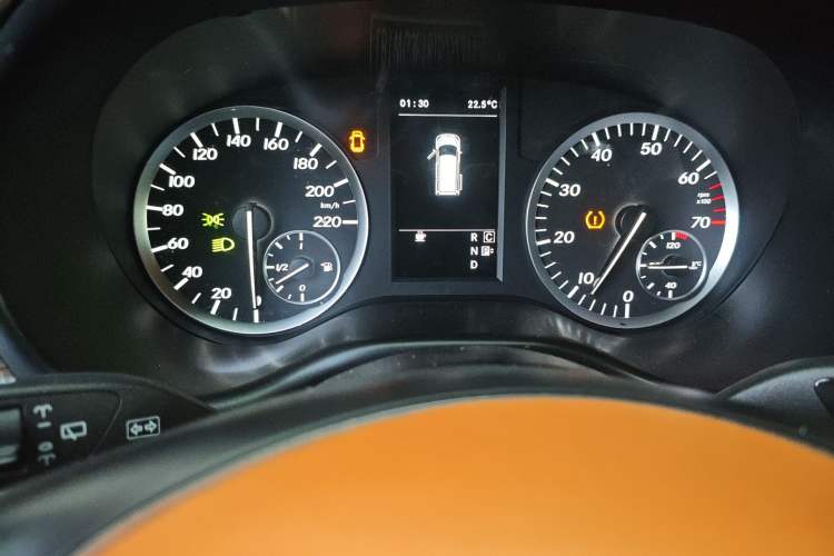 Used Mercedes-Benz Vito 2018 2.0T Business Version China V Emission Standard