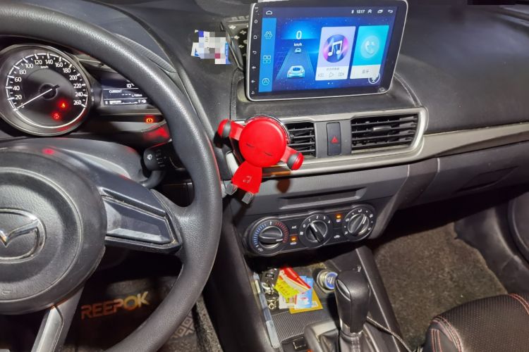 Used Mazda Mazda 3 Axela 2017 Sedan 1.5L Automatic Comfort Model China VI Standard