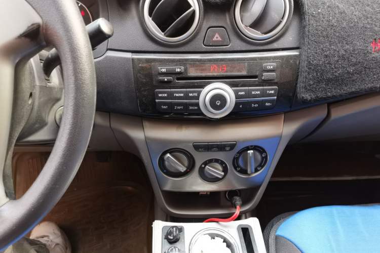 Used Changan Alsvin V3 2012 1.3L Manual Comfort Version China IV Standard