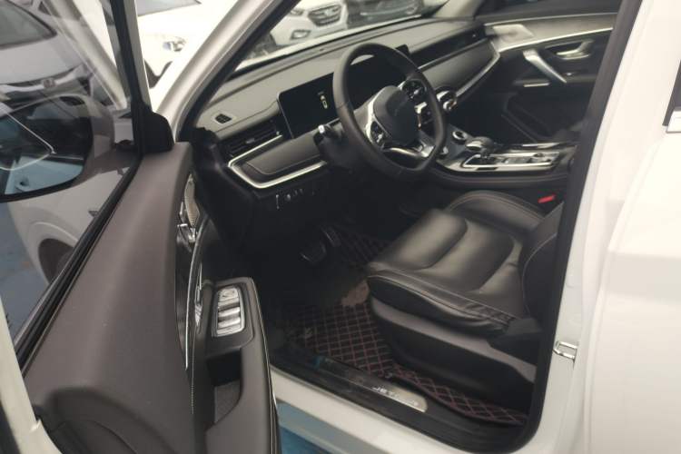 Used JETOUR X70 PLUS 2021 1.6T DCT Base 5-Seater
