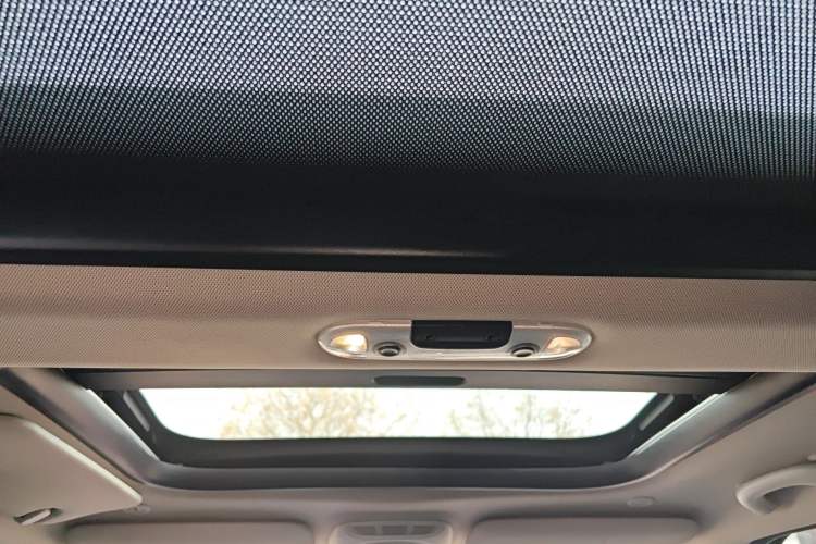 Used MINI Clubman 2016 1.5T COOPER Geek Edition Headliner