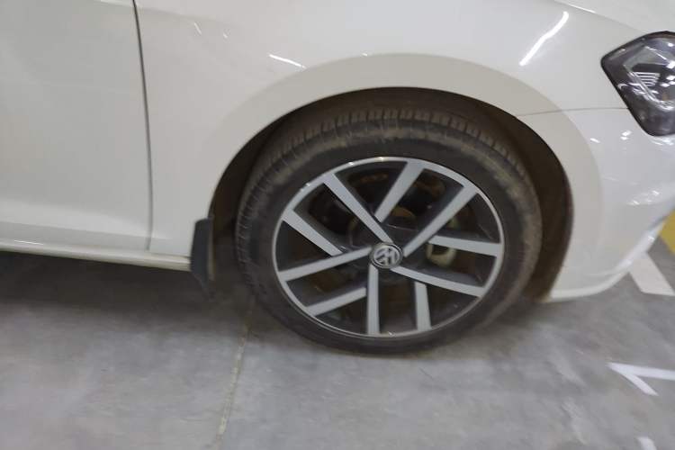 Used Volkswagen Golf 2019 280TSI DSG Luxury Version China VI Standard
