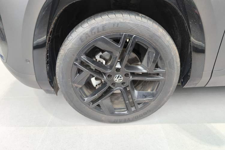 Used Volkswagen Teramont 2025 Tiguan Pro 450TSI Four-Wheel Drive Summit Edition
