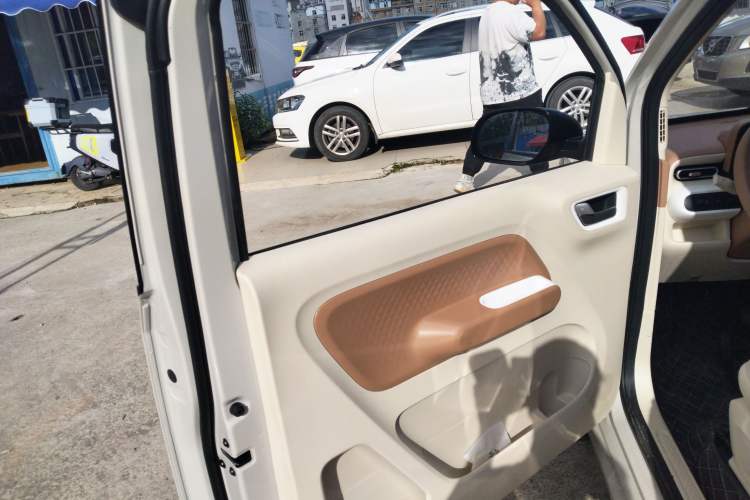 Used Wuling Hongguang MINIEV 2024 3rd Generation 215km Youth Edition