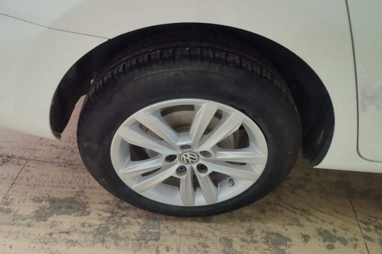 Used Volkswagen Santana 2016 1.6L Automatic Comfort Edition