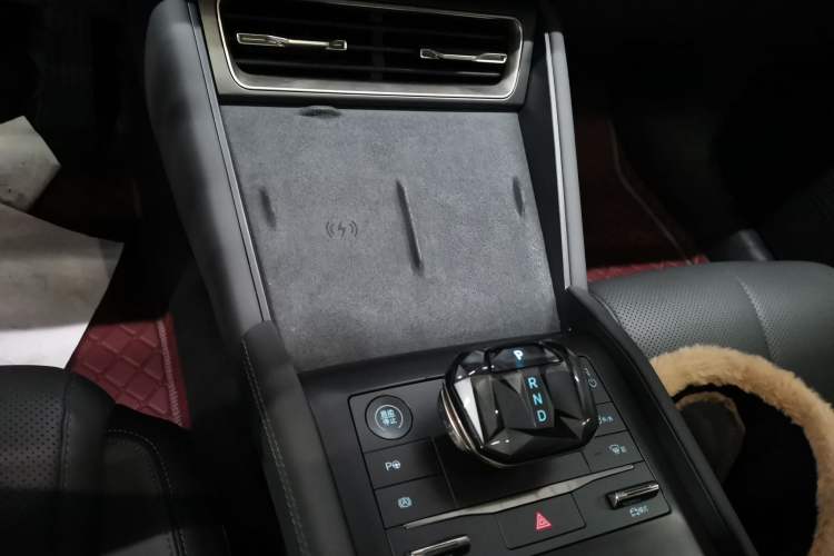 Used BYD Qin L 2025 DM-i Smart Drive 120KM Superior Model