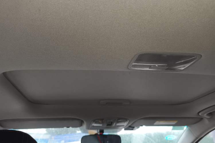 Used Hyundai Elantra (6th Generation / Lingdong) 2016 1.6L Automatic ZhiXuan – Elite Version Headliner