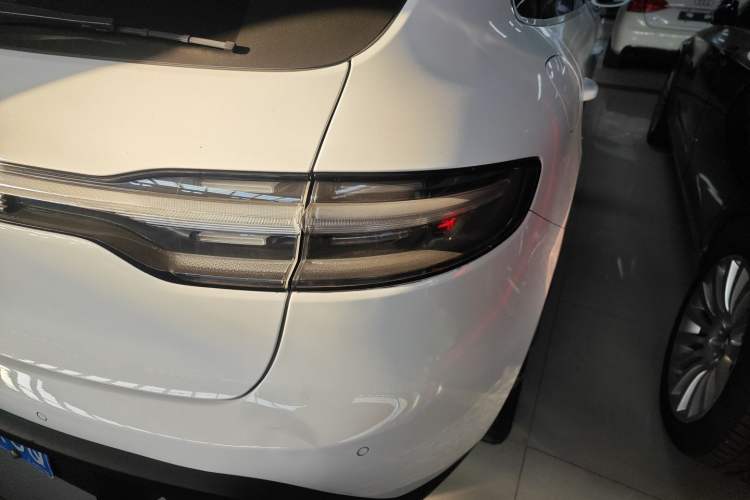 Used Porsche Macan 2023 Macan S 2.9T
