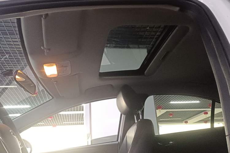 Used Chery Arrizo 5 2017 1.5L CVT Trendsetting Edition