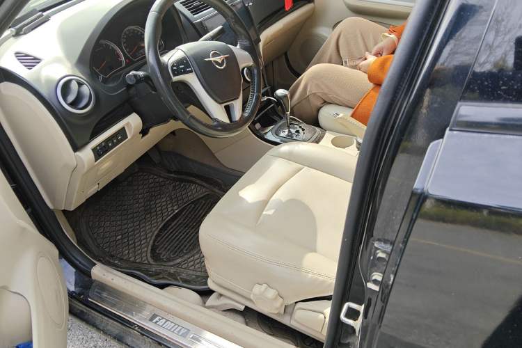 Used Haima Fumei 2012 Sedan 1.6L Automatic Flagship Edition Left Front Seat