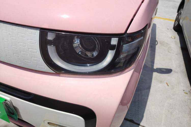 Used Chery QQ Ice Cream 2022 Taohuanxi Sweet Peach Edition Left Front Headlight