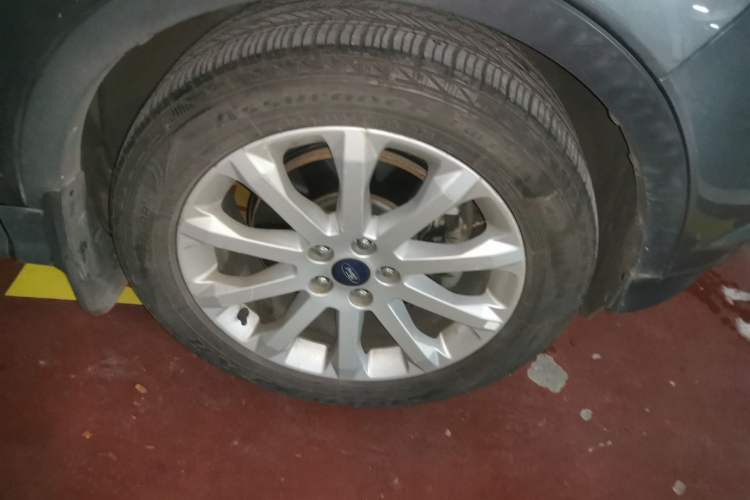 Used Ford Kuga 2015 1.5L GTDi Four-Wheel-Drive Elite Model