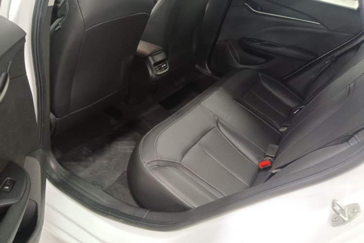 Used Buick GT 2021 Revised Version Flagship 1.5L Automatic Elite Edition Left Rear Seat