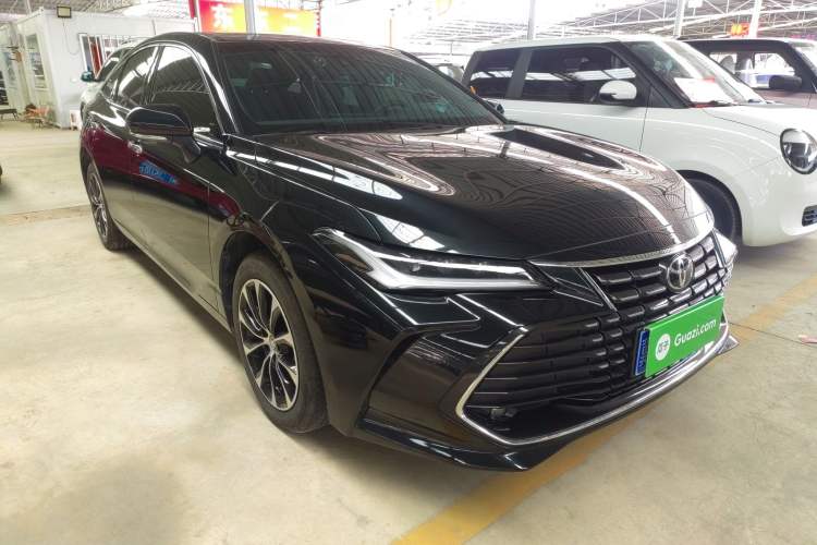 Used Toyota Avalon 2023 2.0L Luxury Edition Front Right 45 Deg