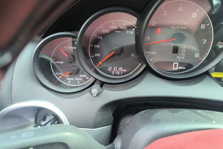 Used Porsche Cayenne  Odometer Close Up