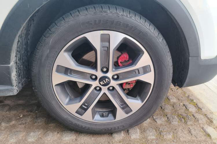 Used Kia Sportage R 2018 2.0L Automatic Smart Luxury Version China V Standard Right Front Wheel Hub