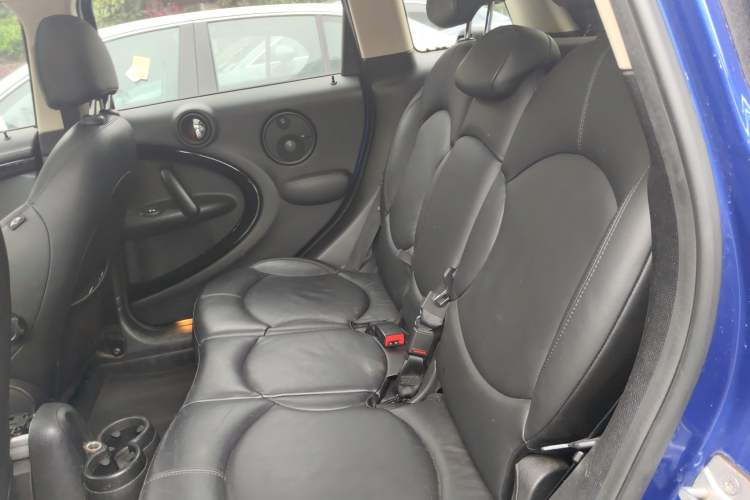 Used MINI Countryman 2014 1.6L COOPER Excitement Left Rear Seat