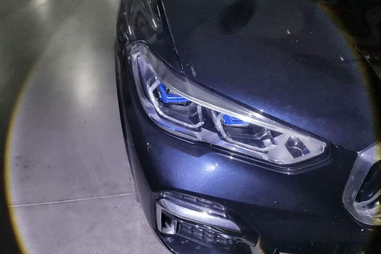 Used BMW X5 2022 xDrive 40Li M Sport Package Right Front Headlight