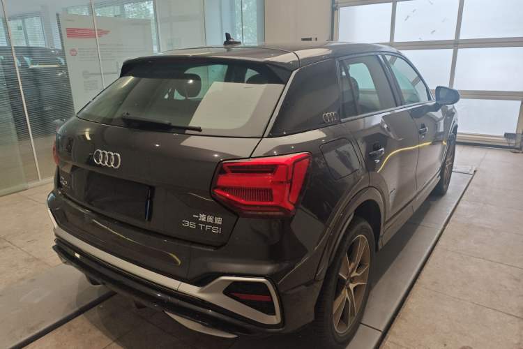 Used Audi Q2L 2024 35TFSI Fashionable and Dynamic Edition
