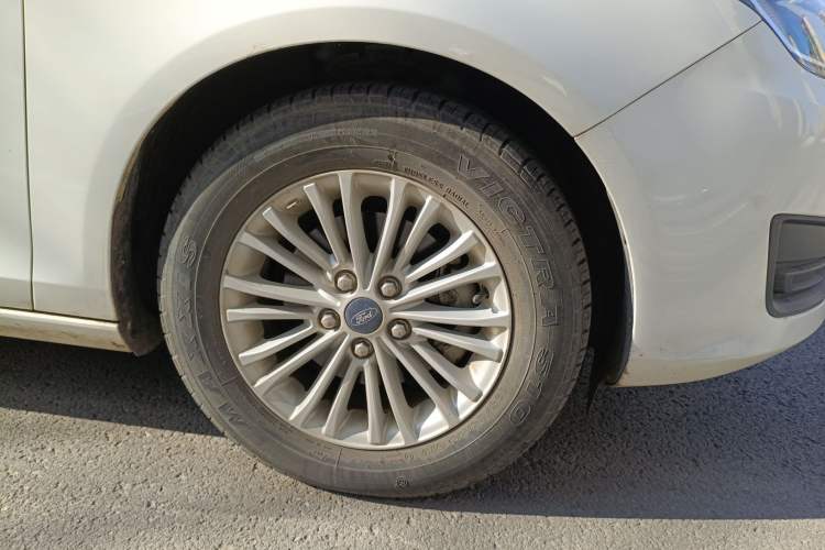 Used Ford Escort 2017 Revised Version 1.5L Manual Comfort Edition