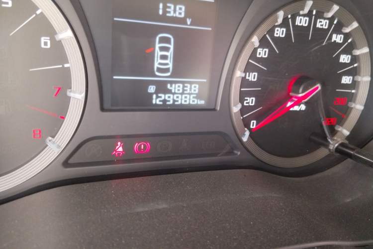 Used GAC Trumpchi GA6 2016 235T Manual Elite Edition Odometer Close Up