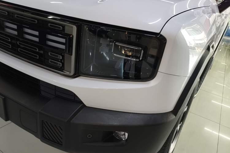 Used JETOUR Shanhai T1 2025 150 km Heading South Left Front Headlight