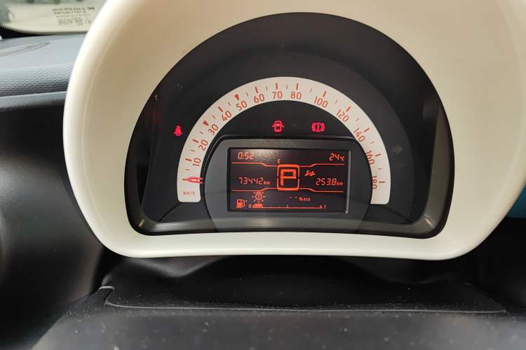 Used smart forfour 2016 1.0L 52 kW Dynamic Edition