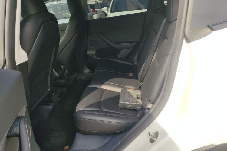 Used Tesla Model Y 2024 Rear-Wheel-Drive Version