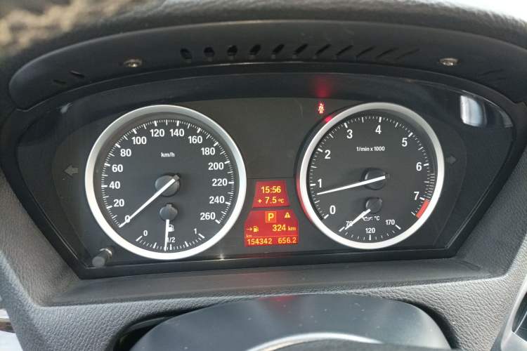 Used BMW X6 2011 xDrive35i
