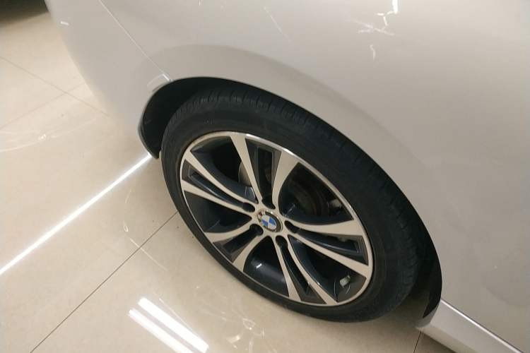 Used BMW 2 Series (Import) 2019 225i Convertible Coupe Sports Design Package
