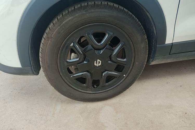 Used Leapmotor T03 2025 310 Comfort Edition Left Front Wheel Hub