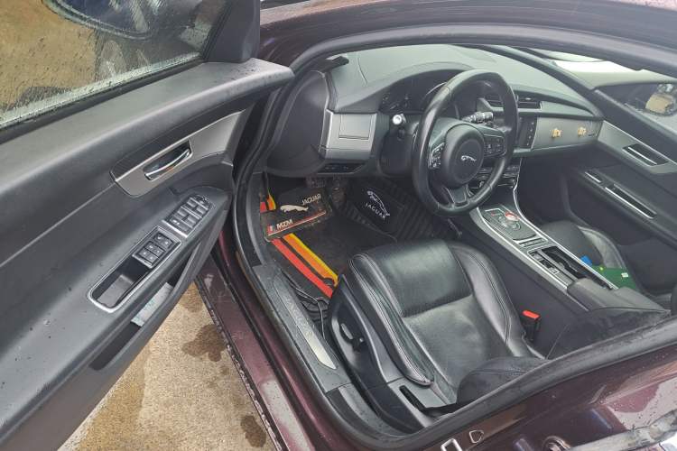 Used Jaguar XF 2014 XF 3.0 SC Elegance Edition