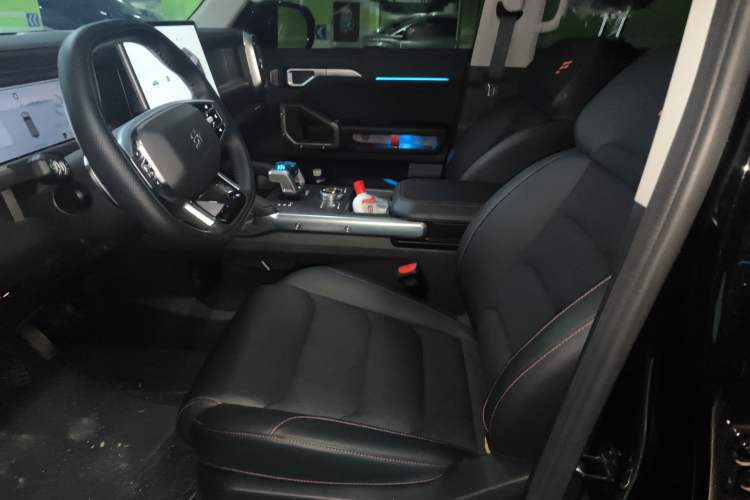 Used JETOUR Traveler 2025 1.5TD DCT Two-Wheel Drive Exploration+ Left Front Seat