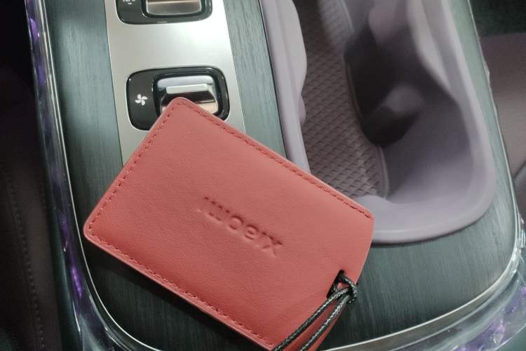 Used Xiaomi Auto SU7 2024 Rear-Drive Ultra-Long Range Advanced Pro-Level Intelligent Driving Version
