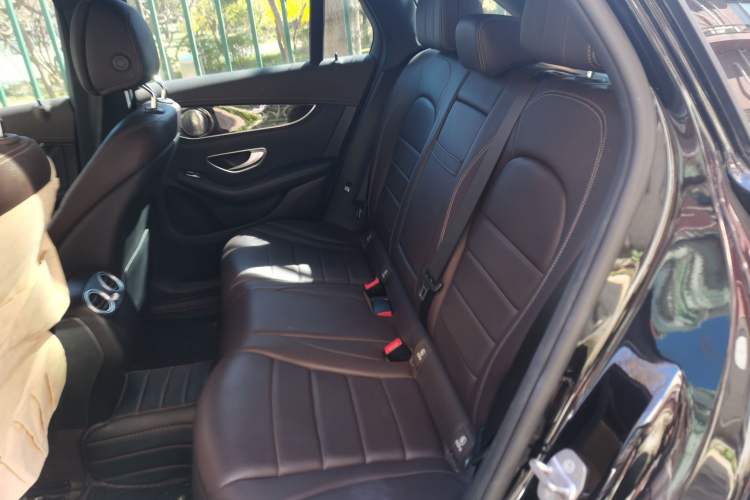 Used Mercedes-Benz GLC 2017 GLC 260 4MATIC Luxury Model Left Rear Seat