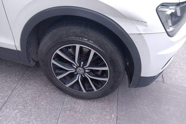 Used Volkswagen Tiguan L 2018 330TSI Automatic Two-Wheel Drive Luxury Edition Exterior 7