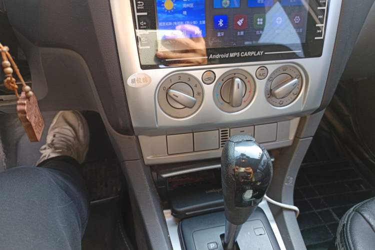 Used Ford Focus 2013 Hatchback Classic 1.8L Automatic Fashion Edition
