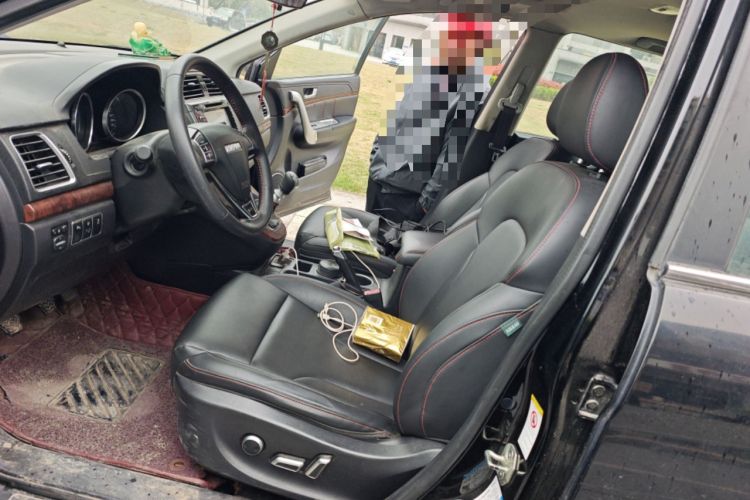 Used Haval H6 2015 Revised Version Sport Edition 1.5T Manual Transmission Two-Wheel Drive Elite Grade
